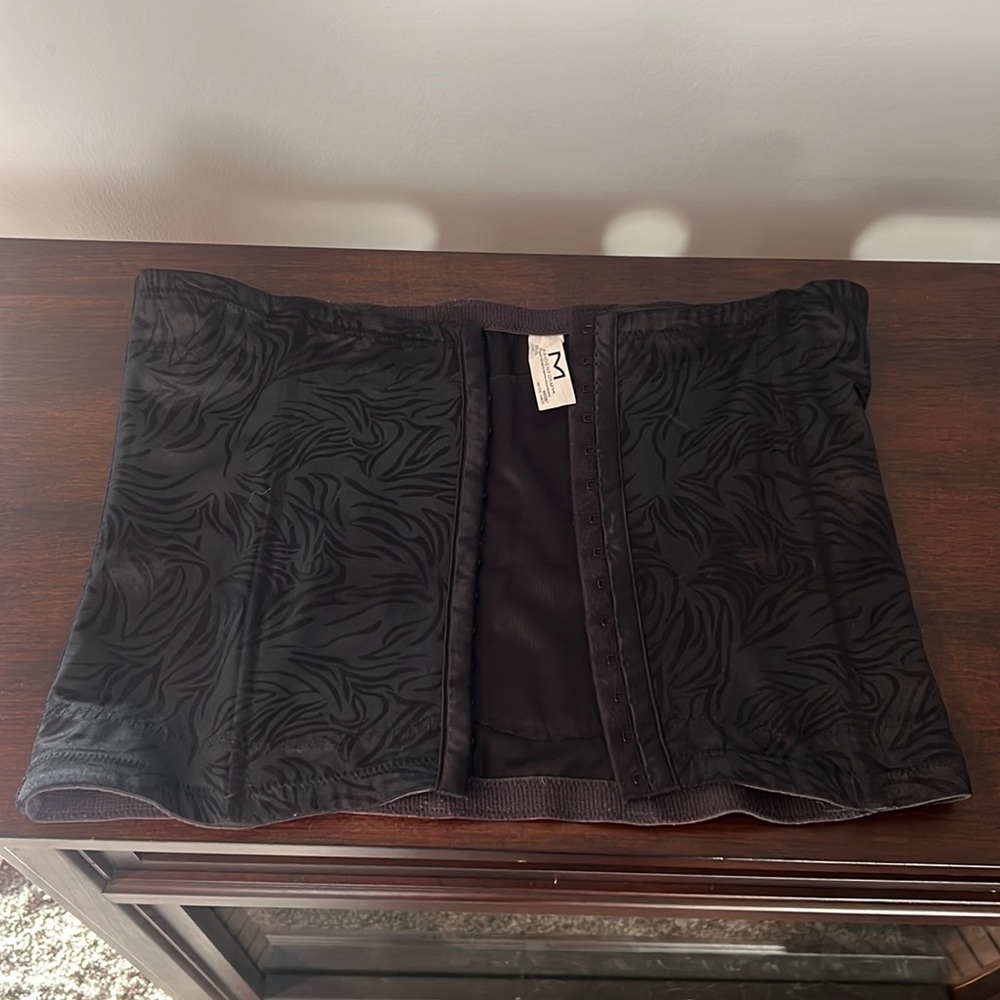 3/$7 Boned girdle